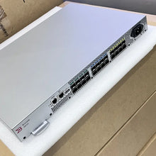 Load image into Gallery viewer, Brocade 6520 EMC EM-6520-48 DS-6520B 48*10/100/1000Mbps Active Ports Fibre Channel SAN Switch, 128 Gbps per port (full-duplex)