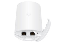 Load image into Gallery viewer, Ubiquiti UISP airMAX NanoStation 5AC 5GHz 16dBi Radio, Ethernet Ports: 2x 10/100/1000, Power Input: 24V 0.5A Gigabit PoE Injector (Included) | NS-5AC