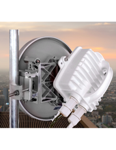 Load image into Gallery viewer, Siklu K-Band (17GHz) PTP Link FDD up to 1Gbps, 1+ft. EXT antenna, 40cm antenna, 34.6 dBi Antenna Gain, 1x Gbit Ethernet and 1G SFP port, PoE Included