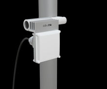 Load image into Gallery viewer, MikroTik CubeG-5ac60ay-SA, 60Ghz antenna, 802.11ay wireless, 5GHz 802.11ac backup, 4 core x 716MHz CPU, 256MB RAM, 1 x Gbit LAN port, RouterOS L4, POE
