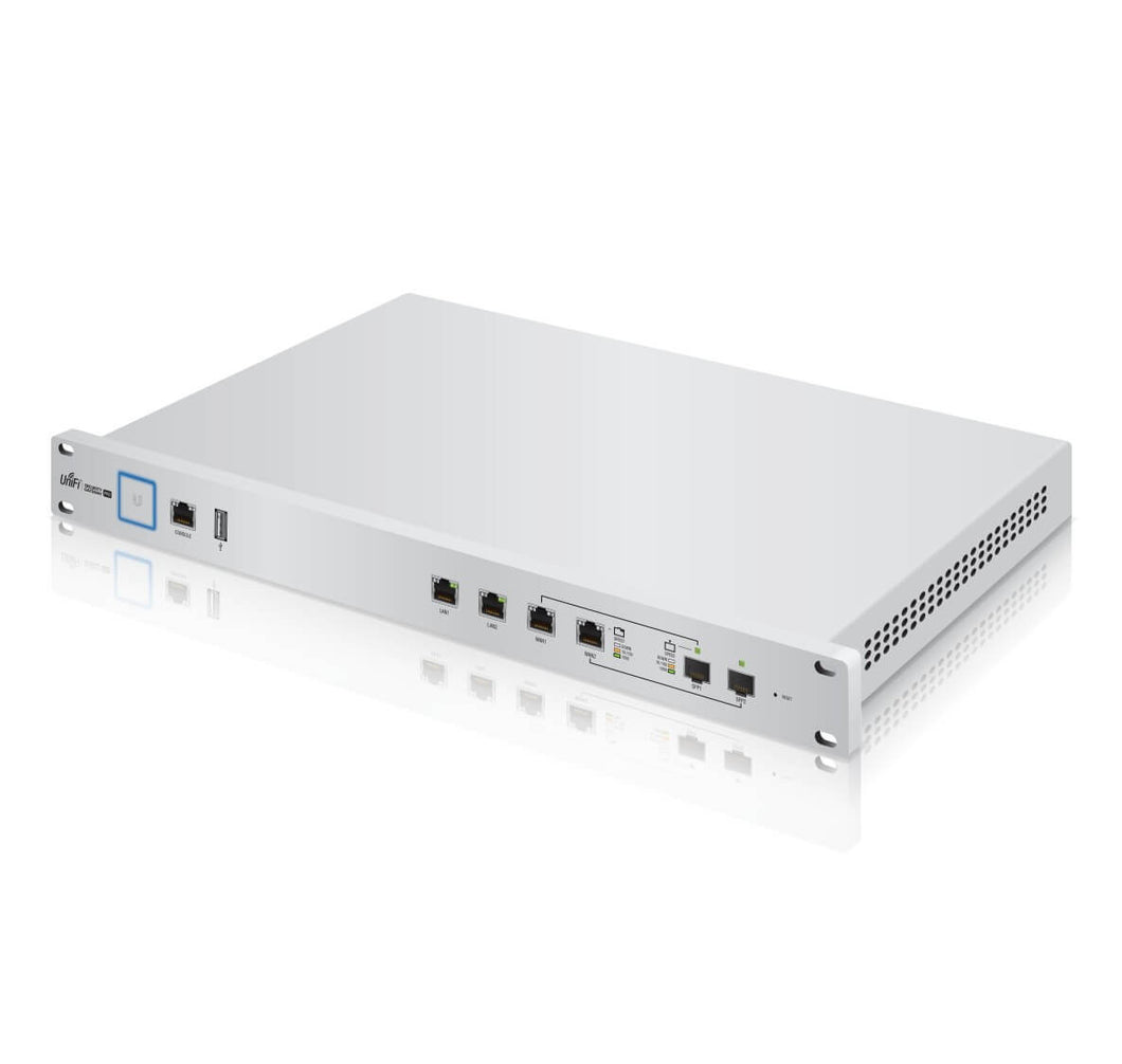 Ubiquiti UniFi Security Gateway, Pro-version with 4-ports, 4 Gbps full line rate Layer 3 forwarding, 1+ million packets per second for 64-byte packets