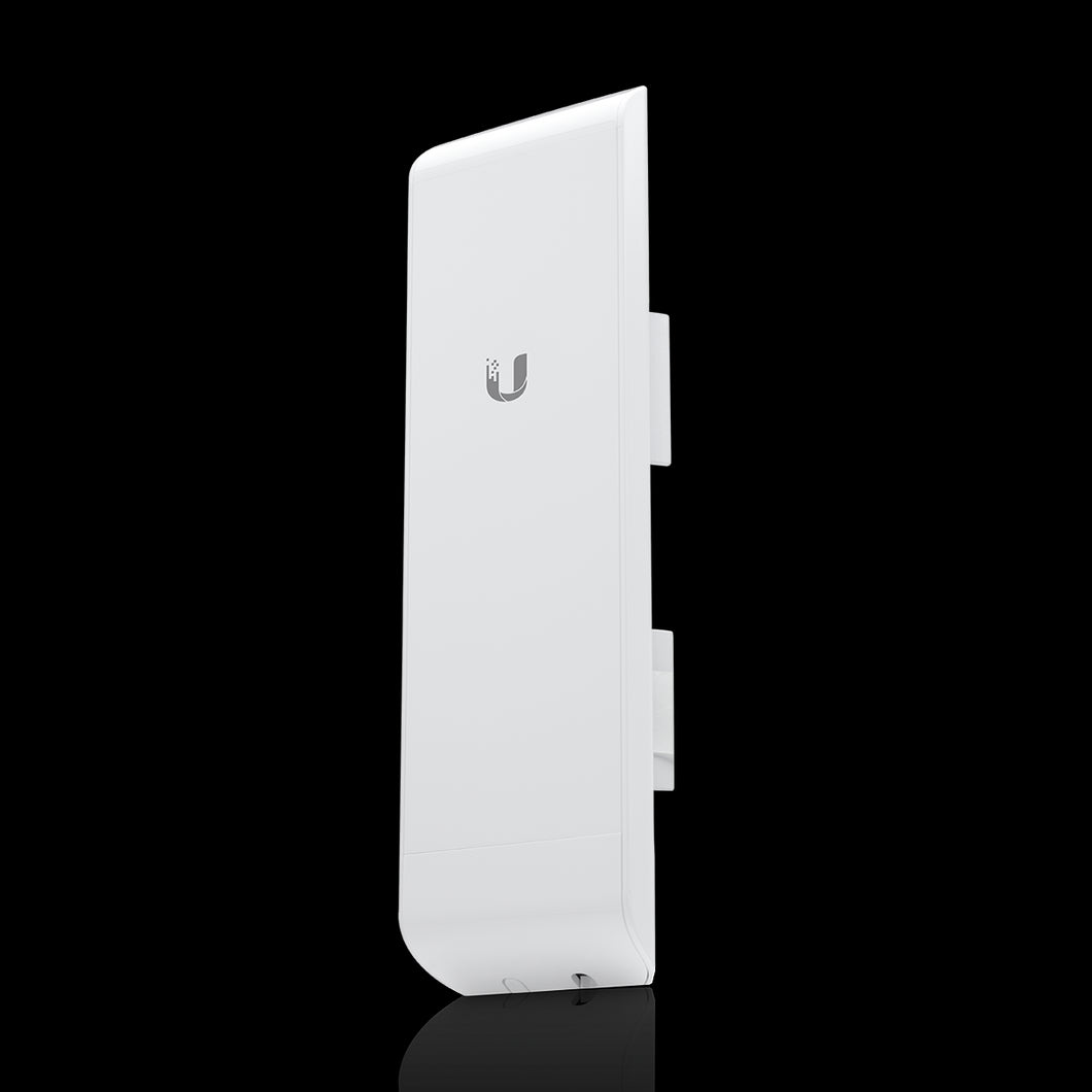 Ubiquiti UISP airMAX NanoStation M5, 5GHz, 300Mbps, MIMO TDMA Station, with Outdoor UV Stabilized Plastic Enclosure, includes PoE, AirMax 5GHz Radios