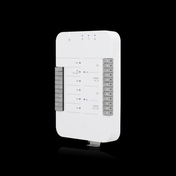 Ubiquiti UniFi Access Control Hub, 2 x Lock terminals, 2 x Aux terminals, 4 x Additional inputs, power using PoE++, Powered by 802.3bt (PoE++) switch