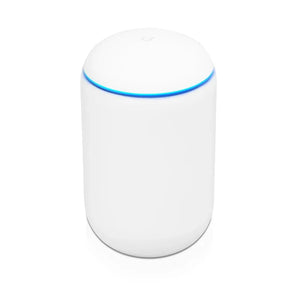 Ubiquiti UDM Dream Machine All-in-one console and security gateway designed to support powerful LAN & Dual-band WiFi 5 networks