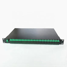 Load image into Gallery viewer, Fiber Optic Equipment 1x64 1U Size Rack Mount PLC Splitter SC APC Black Aluminium Box for ODF Data Center, Dimensions: 44x482.6x250mm
