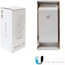 Load image into Gallery viewer, Ubiquiti NSM2 NanoStation M2 MIMO CPE/AP AirMax Wireless Network Bridge 5km, 2.4GHz frequency band, 2x10/100MbE RJ45 ports, 1 Piece
