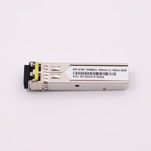 Load image into Gallery viewer, Generic SM 1310nm 20km 155Mbps LC Duplex Optical SFP Module 1550nm 155m Fiber Optic Transceiver 40km 60km 80km 100km 120km 160km
