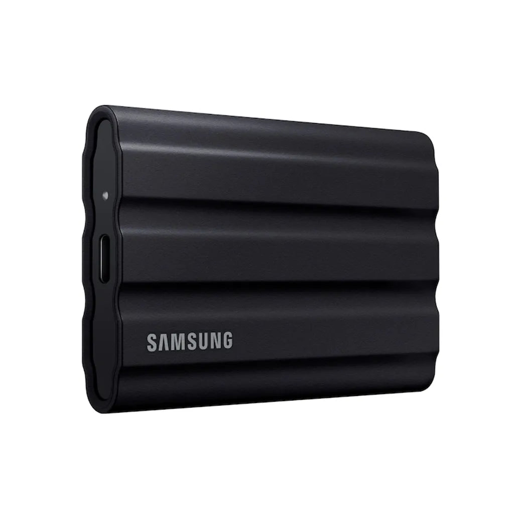 Samsung MU-PE4T0S T7 Shield Portable SSD Hard Drive 4TB; USB 3.2 (Gen2,10Gbps) backwards compatible, Transfer speed 10Gbps, Black, SSD capacity 4000MB