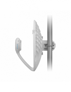 Ubiquiti UISP airFiber 60, 60GHz PtP radio with 5GHz radio backup, Low-interference 60GHz spectrum, Long range up to 2km, Up to 1Gbps with low latency